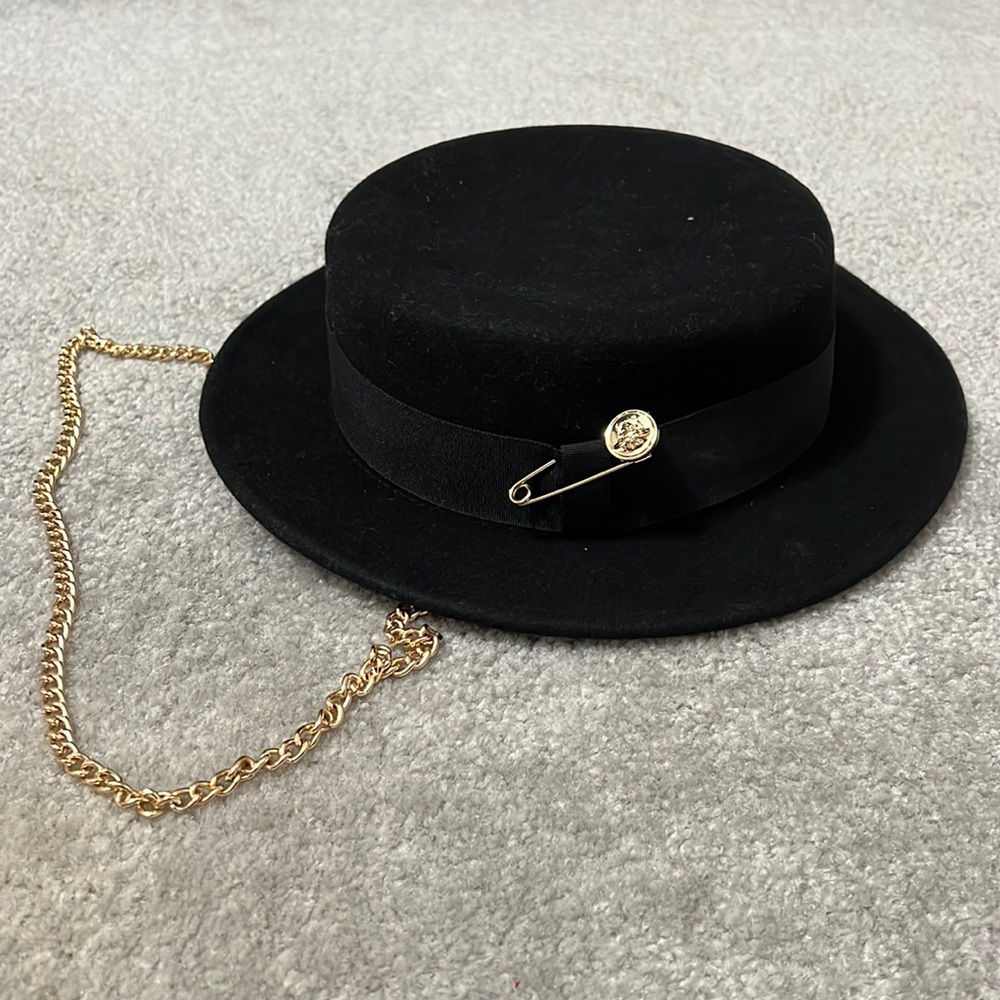 Woman hat 100% wool